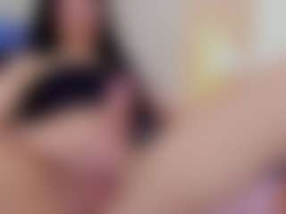 Live cam show with Mia-Thompson-1 - White on Streamer API | colombia