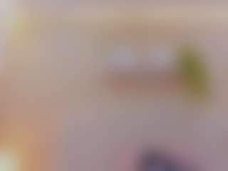 Live cam show with Mia-Thompson-1 - Young Adult on Camming Site