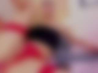 Mia-Thompson-1's Live Sex Cam Show