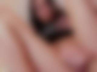 Live cam show with Mia-Thompson-1 - White on friskycurves.com | colombia