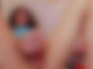 Mia-Thompson-1's Live Sex Cam Show