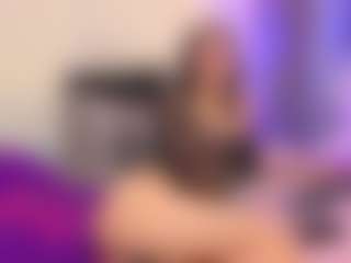 Show en direct avec Mia-Thompson-1 - Young Adult sur Camsoda