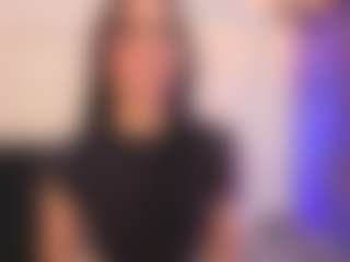 Live cam show with Mia-Thompson-1 - Drinking on Camsoda
