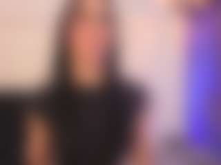 Live cam show with Mia-Thompson-1 - Smoking on Camsoda