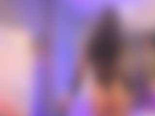 Live cam show with Mia-Thompson-1 - Spank on Camsoda