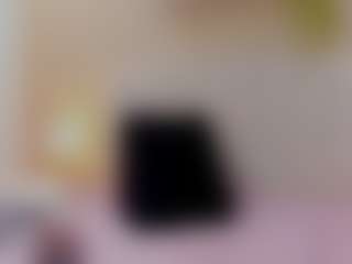 Mia-Thompson-1's Live Sex Cam Show