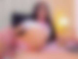 Live cam show with Mia-Thompson-1 - Brown Eyes on Camsoda