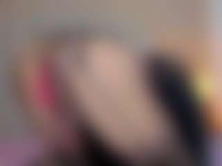 Mia-Thompson-1's Live Sex Cam Show