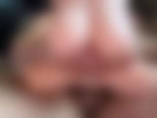 suckitandseee's Live Sex Cam Show