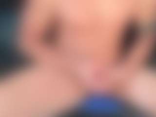 suckitandseee's Live Sex Cam Show