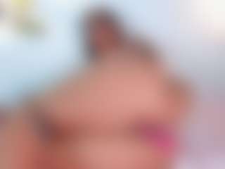 aly-texas's Live Sex Cam Show