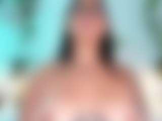 aly-texas's Live Sex Cam Show