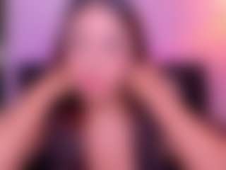 Live cam show with Antonella-Grayy - Small Ass on slutload