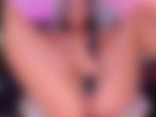 Antonella-Grayy's Live Sex Cam Show