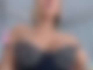 EylinMontana's Live Sex Cam Show