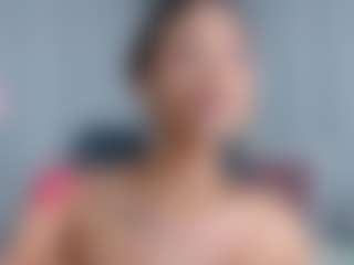 EylinMontana's Live Sex Cam Show