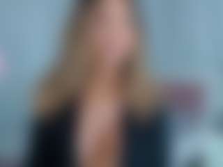 EylinMontana's Live Sex Cam Show