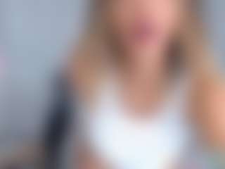 EylinMontana's Live Sex Cam Show