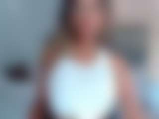 EylinMontana's Live Sex Cam Show