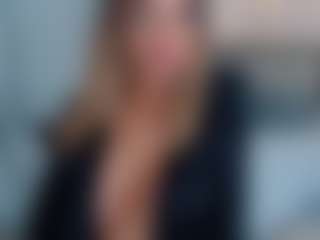 EylinMontana's Live Sex Cam Show