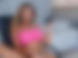 Live cam show with EylinMontana - BBW on xDating