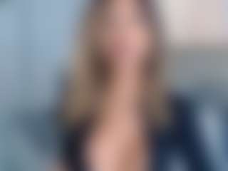 Live cam show with EylinMontana - Shaved Pussy on Porn Luv