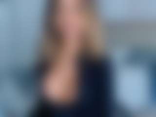 Live cam show with EylinMontana - Dildo on PervPlay.com