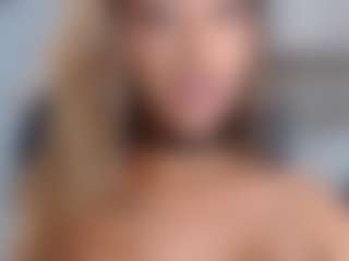 EylinMontana's Live Sex Cam Show