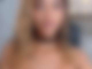 EylinMontana's Live Sex Cam Show