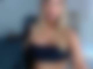 EylinMontana's Live Sex Cam Show