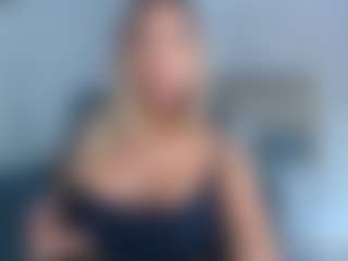 Live cam show with EylinMontana - Blonde Hair Big Tits on Camsoda