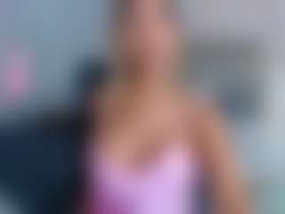 Live cam show with EylinMontana - Milk on Dare Cams