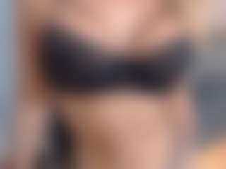 EylinMontana's Live Sex Cam Show