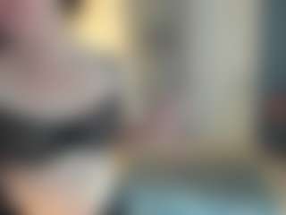 TawneyDarling's Live Sex Cam Show