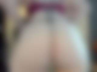 Live cam show with TawneyDarling - BBW on Camsoda