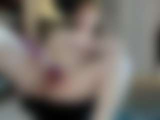 TawneyDarling's Live Sex Cam Show