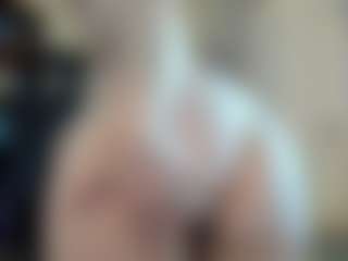 TawneyDarling's Live Sex Cam Show
