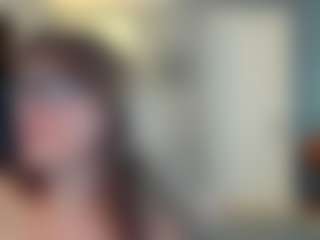 Live cam show with TawneyDarling - Bedroom Red Hair on luckytryst.com