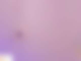 Live cam show with emyli - Double Penetration on Camsoda