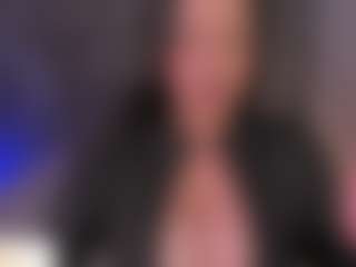 Show in cam erotica live di emyli