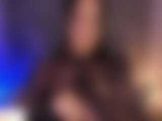 emyli's Live Sex Cam Show