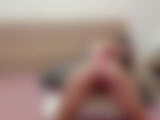 SquirterZoe's Live Sex Cam Show