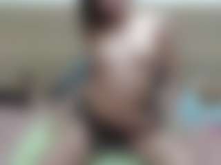 SquirterZoe's Live Sex Cam Show