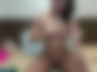 SquirterZoe's Live Sex Cam Show