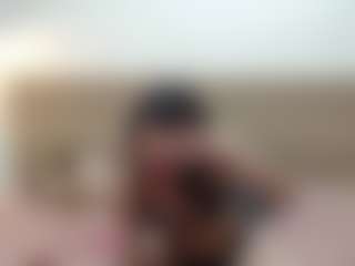 SquirterZoe's Live Sex Cam Show