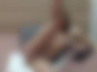 SquirterZoe's Live Sex Cam Show