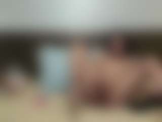 SquirterZoe's Live Sex Cam Show