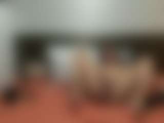 SquirterZoe's Live Sex Cam Show