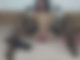 SquirterZoe's Live Sex Cam Show