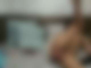 SquirterZoe's Live Sex Cam Show